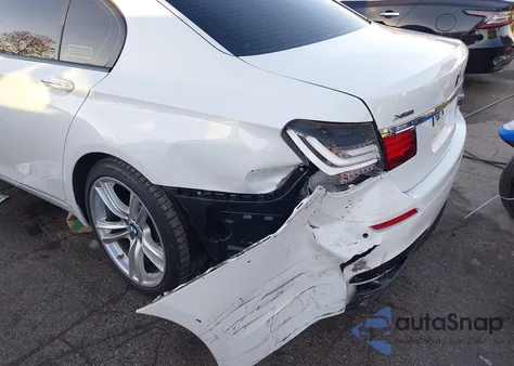 2013 BMW 740Li xDrive z USA, uszkodzony, nr VIN WBAYF4C59DDE23772